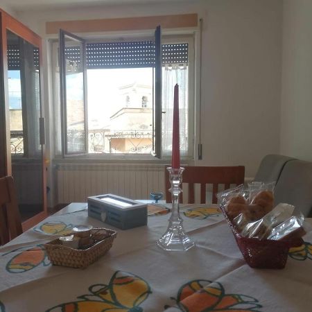 Centro 44 Apartment Витербо Екстериор снимка