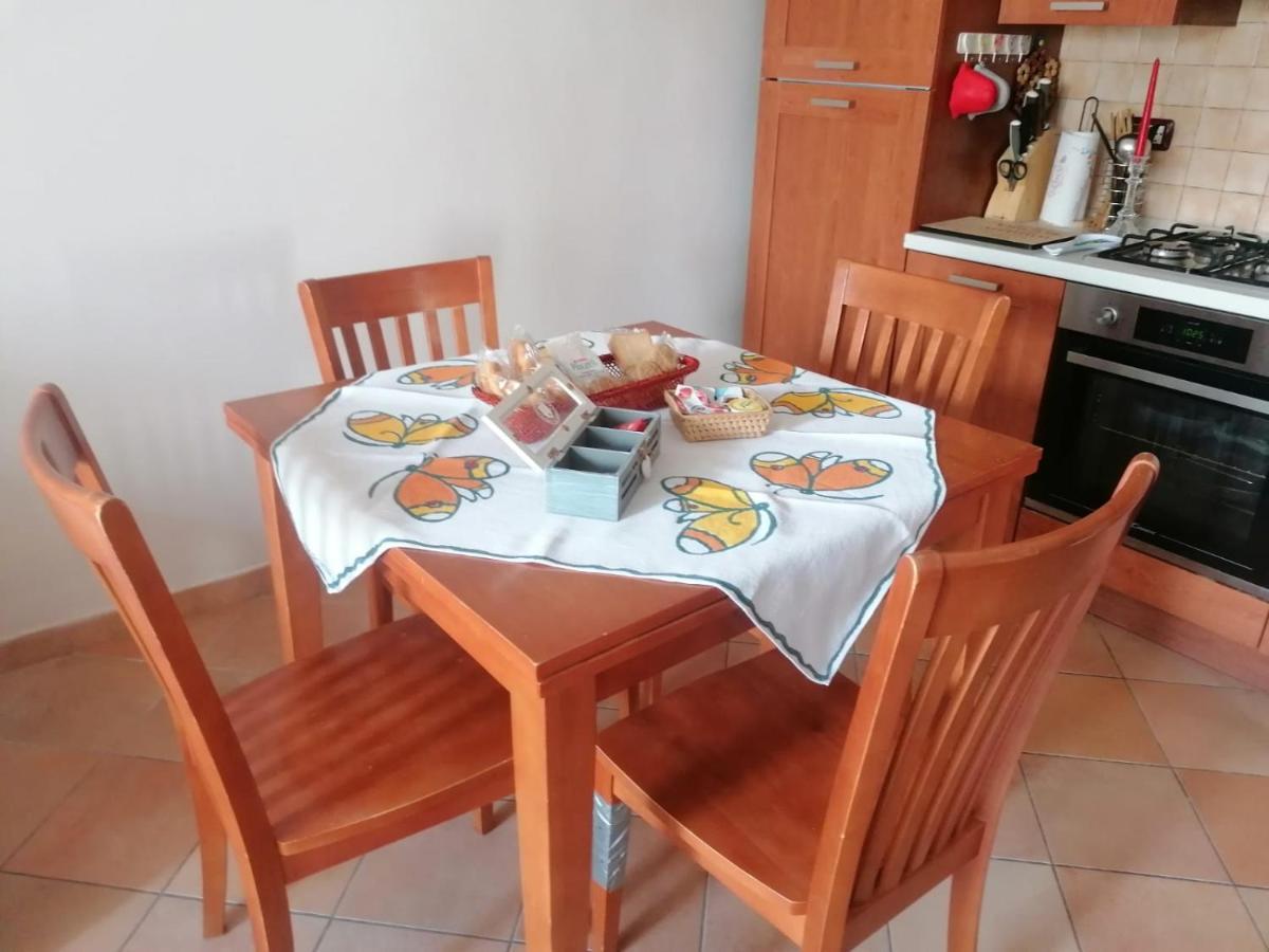 Centro 44 Apartment Витербо Екстериор снимка